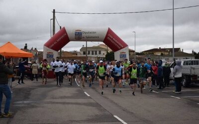 El VII Cross Popular de Aldeatejada se lo apuntan Roberto Martín y Ruth Gómez